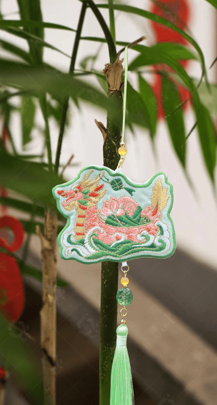 雪衣阁 SheyGo 配饰 【粽意龙舟】手工刺绣香囊