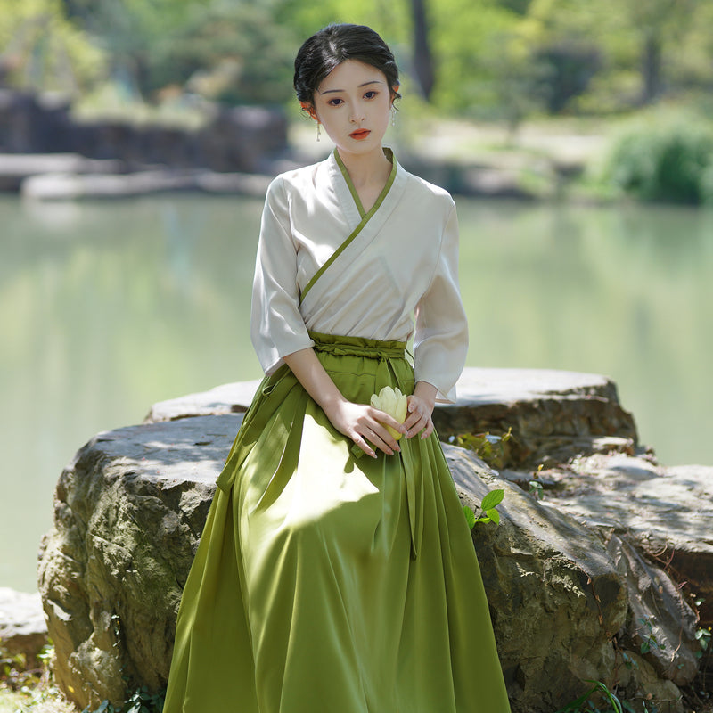 【青衫映柳】新中式緞面上衣改良馬面裙套裝春夏漢服女